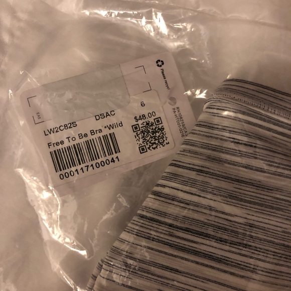 NWT Lululemon 6 Free to Be Wild Bra Grey White Stripes - Picture 10 of 10